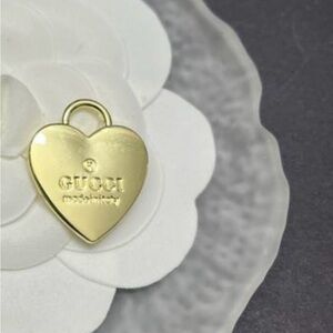 Fashion light weight Gold tone Heart Charm Pendant